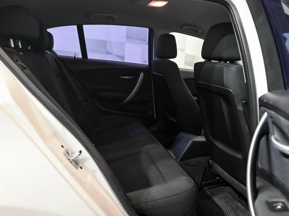 BMW 1 серии I (E81/E82/E87/E88) Рестайлинг с пробегом 2008 года, цена 745 000 рублей, 244743 км, хэтчбек, Автокод Объявления