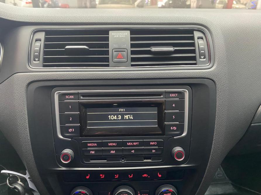 Volkswagen Jetta VI Рестайлинг Альметьевск  - изображение 21