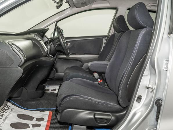 Honda Stream II Рестайлинг с пробегом 2009 года, цена 1 250 000 рублей, 104073 км, компактвэн, Автокод Объявления