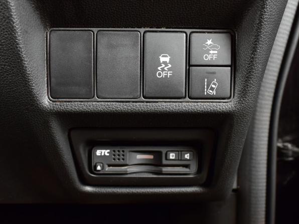 Honda Stepwgn V с пробегом 2016 года, цена 1 565 997 рублей, 203415 км, минивэн, Автокод Объявления