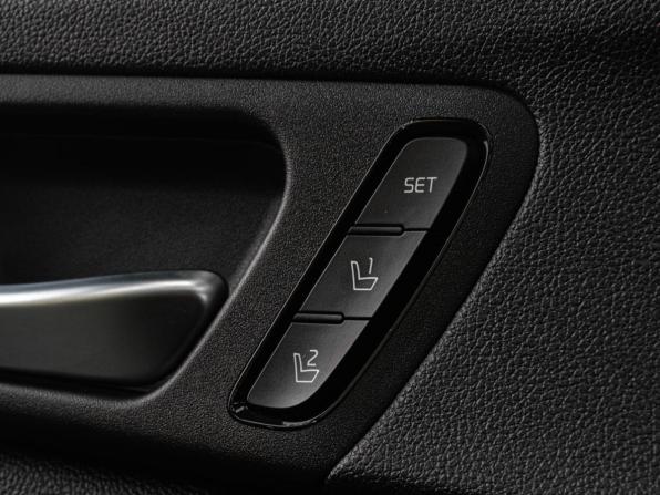 Kia Optima IV Рестайлинг с пробегом 2018 года, цена 2 279 000 рублей, 142208 км, седан, Автокод Объявления