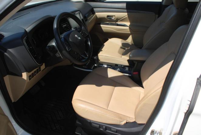 Mitsubishi Outlander III Рестайлинг 3 с пробегом 2020 года, цена 2 820 000 рублей, 70124 км, внедорожник, Автокод Объявления