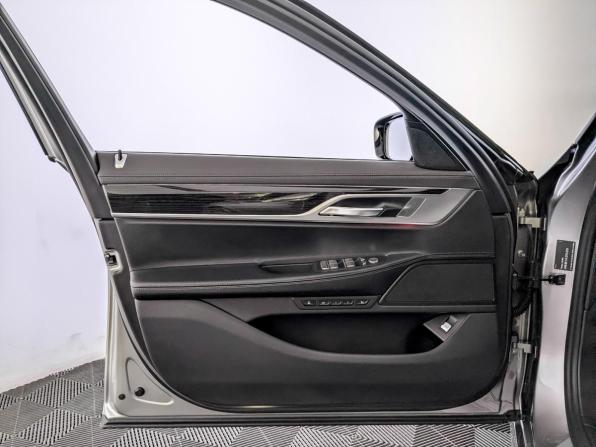 BMW 7 серии VI (G11/G12) Рестайлинг с пробегом 2021 года, цена 7 490 000 рублей, 65871 км, седан, Автокод Объявления
