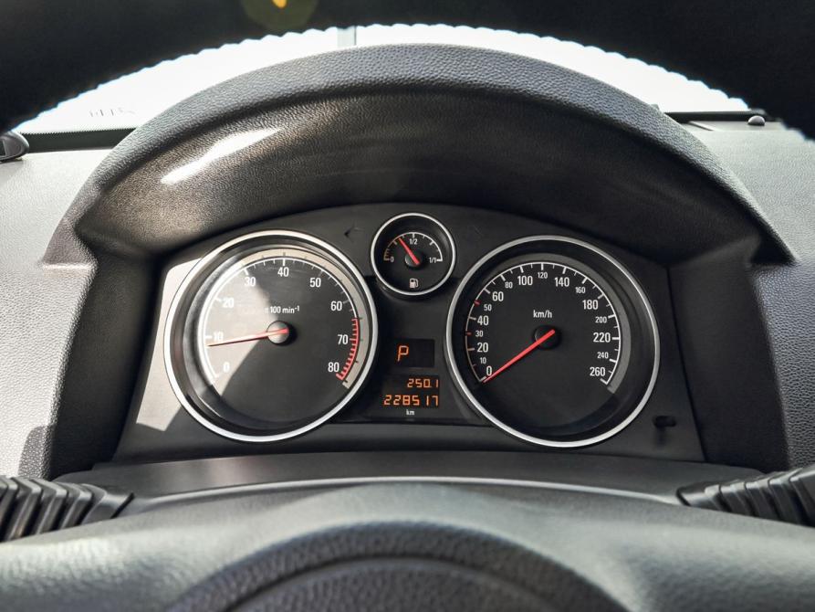 Opel Astra H Рестайлинг Екатеринбург  - изображение 9