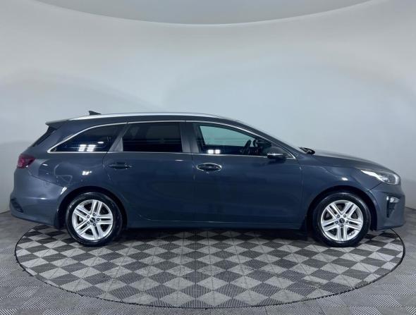 Kia Ceed III с пробегом 2019 года, цена 1 530 000 рублей, 189336 км, универсал, Автокод Объявления
