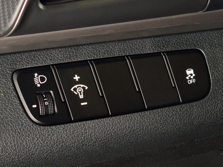 Hyundai Elantra VI (AD) Рестайлинг Кемерово  - изображение 20