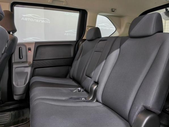 Honda Freed I с пробегом 2010 года, цена 1 160 000 рублей, 120000 км, компактвэн, Автокод Объявления