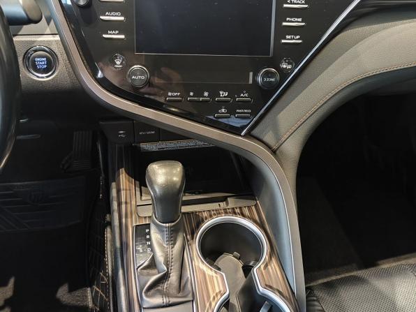 Toyota Camry VIII (XV70) с пробегом 2019 года, цена 3 050 000 рублей, 155000 км, седан, Автокод Объявления