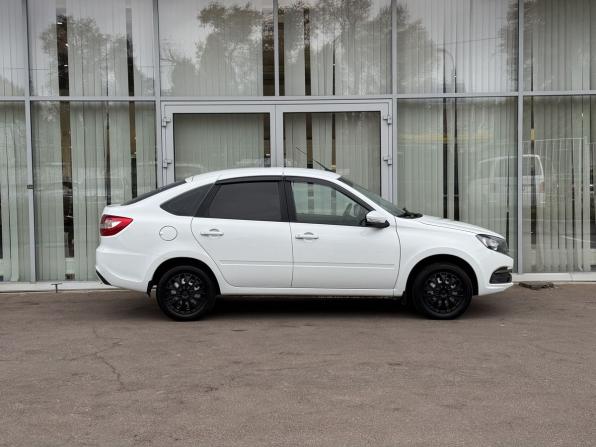 Lada (ВАЗ) Granta I Рестайлинг с пробегом 2024 года, цена 849 000 рублей, 35475 км, лифтбек, Автокод Объявления