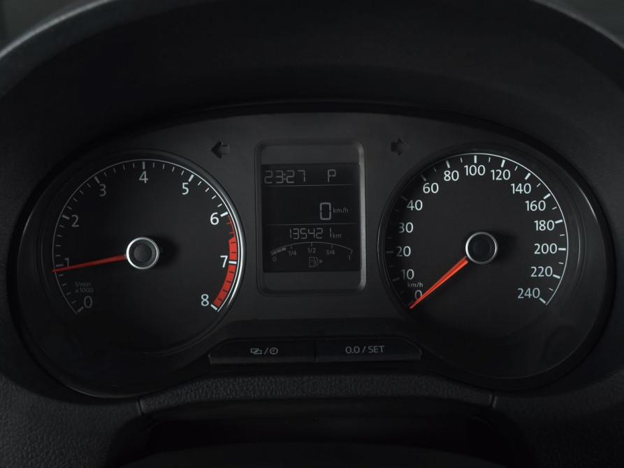 Volkswagen Polo V Рестайлинг Кемерово  - изображение 11
