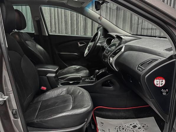Hyundai ix35 I с пробегом 2012 года, цена 1 340 000 рублей, 210000 км, внедорожник, Автокод Объявления