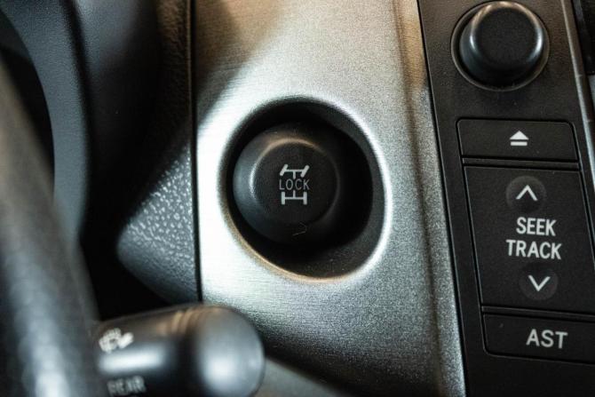 Toyota RAV4 III (XA30) Рестайлинг с пробегом 2010 года, цена 1 319 000 рублей, 253161 км, внедорожник, Автокод Объявления
