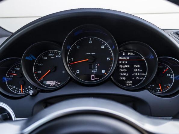 Porsche Cayenne II Рестайлинг (958) с пробегом 2016 года, цена 4 100 000 рублей, 260532 км, внедорожник, Автокод Объявления