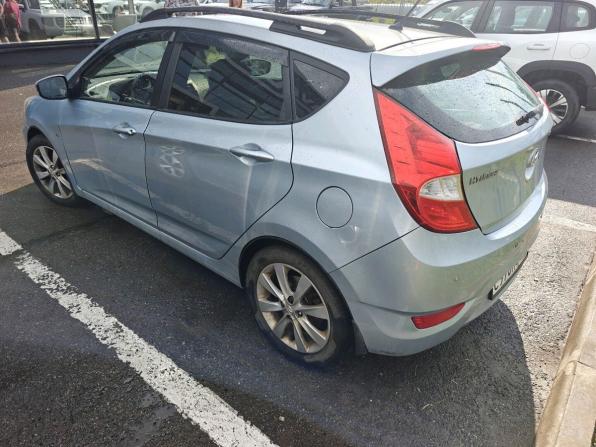 Hyundai Solaris I с пробегом 2012 года, цена 599 000 рублей, 243086 км, хэтчбек, Автокод Объявления