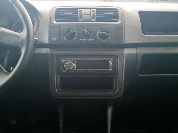 Skoda Fabia II Рестайлинг с пробегом 2012 года, цена 459 000 рублей, 210722 км, хэтчбек, Автокод Объявления