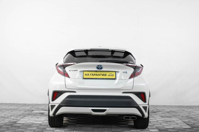 Toyota C-HR I с пробегом 2017 года, цена 2 359 000 рублей, 160000 км, внедорожник, Автокод Объявления