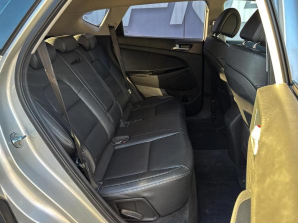 Hyundai Tucson III с пробегом 2016 года, цена 2 179 000 рублей, 121909 км, внедорожник, Автокод Объявления