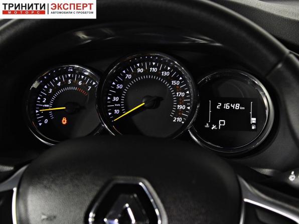 Renault Logan II Рестайлинг с пробегом 2022 года, цена 1 357 000 рублей, 21638 км, седан, Автокод Объявления