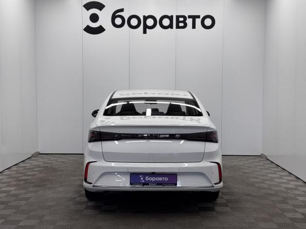 BAIC U5 Plus с пробегом 2023 года, цена 945 000 рублей, 114688 км, седан, Автокод Объявления