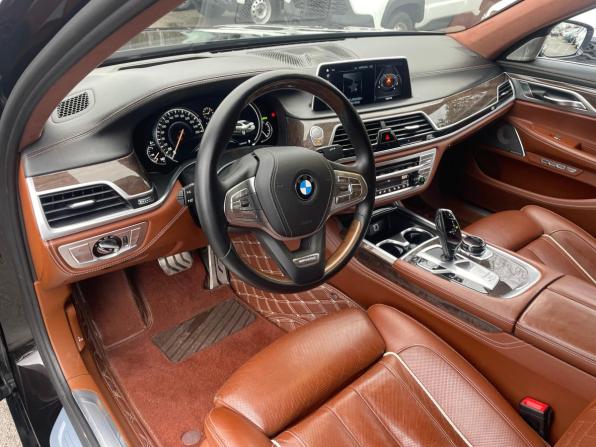 BMW 7 серии VI (G11/G12) с пробегом 2016 года, цена 5 280 000 рублей, 106250 км, седан, Автокод Объявления
