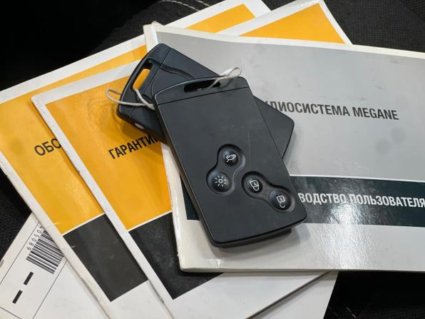 Renault Megane III Рестайлинг с пробегом 2013 года, цена 749 000 рублей, 132463 км, хэтчбек, Автокод Объявления