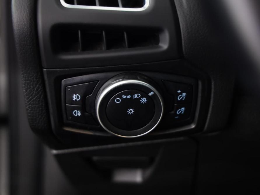 Ford Focus III Рестайлинг Санкт-Петербург  - изображение 19