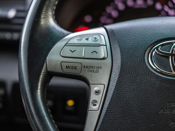 Toyota Camry VI (XV40) Рестайлинг с пробегом 2010 года, цена 1 388 000 рублей, 210141 км, седан, Автокод Объявления