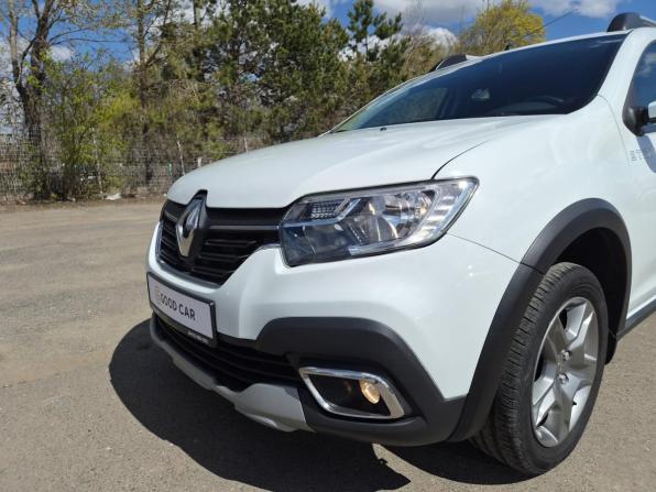 Renault Sandero II Рестайлинг с пробегом 2018 года, цена 1 225 000 рублей, 60353 км, хэтчбек, Автокод Объявления