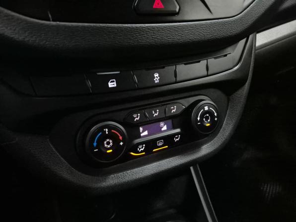 Lada (ВАЗ) Vesta I с пробегом 2021 года, цена 990 000 рублей, 119804 км, седан, Автокод Объявления