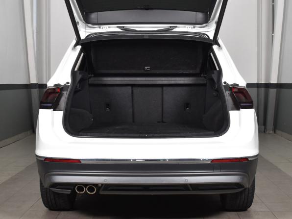 Volkswagen Tiguan II с пробегом 2018 года, цена 2 664 995 рублей, 150199 км, внедорожник, Автокод Объявления