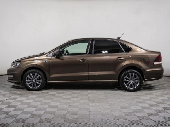 Volkswagen Polo V Рестайлинг с пробегом 2019 года, цена 1 498 000 рублей, 118754 км, седан, Автокод Объявления