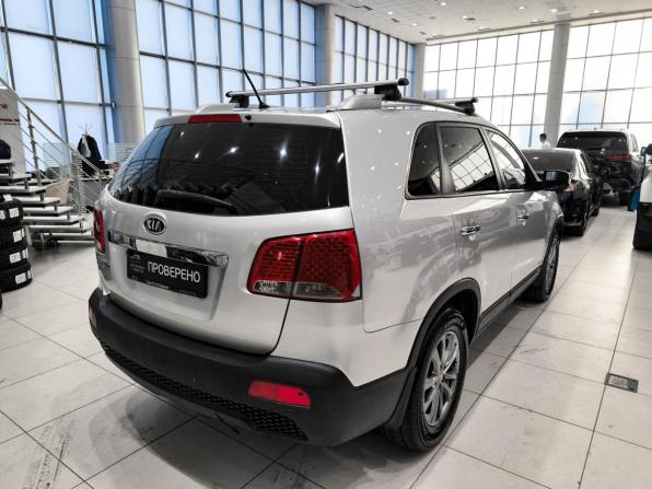 Kia Sorento II Рестайлинг с пробегом 2012 года, цена 1 250 000 рублей, 260129 км, внедорожник, Автокод Объявления
