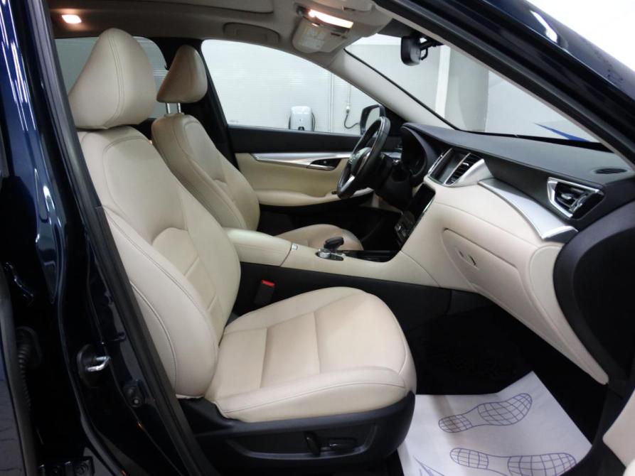 Infiniti QX50 II Москва  - изображение 15
