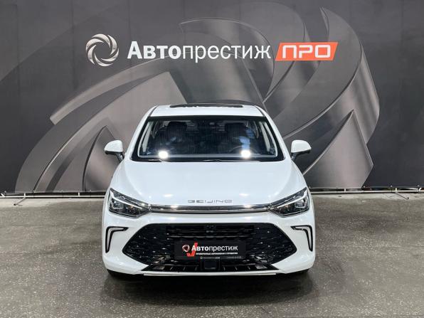 BAIC U5 Plus с пробегом 2023 года, цена 1 394 000 рублей, 23942 км, седан, Автокод Объявления