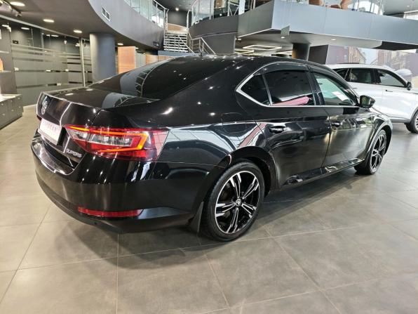 Skoda Superb III с пробегом 2015 года, цена 1 313 000 рублей, 347090 км, лифтбек, Автокод Объявления