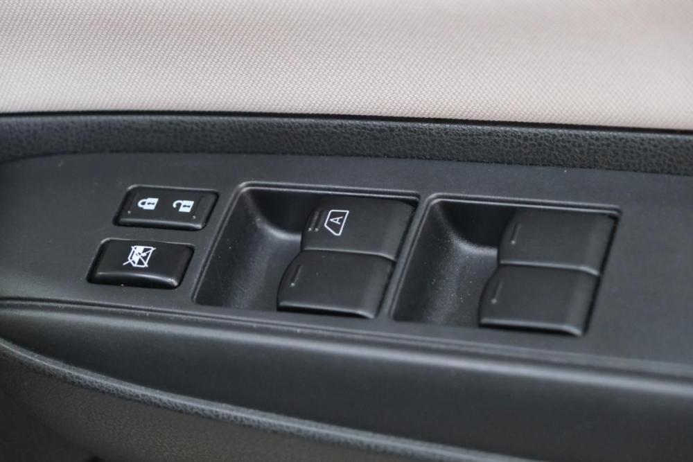 Nissan Note II Рестайлинг Омск  - изображение 9