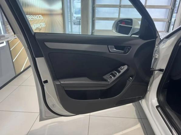 Audi A4 IV (B8) Рестайлинг с пробегом 2014 года, цена 1 690 000 рублей, 160517 км, седан, Автокод Объявления