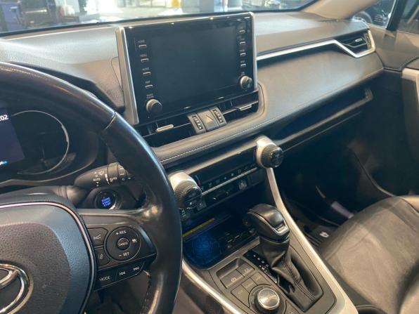 Toyota RAV4 V (XA50) с пробегом 2022 года, цена 3 395 000 рублей, 213000 км, внедорожник, Автокод Объявления