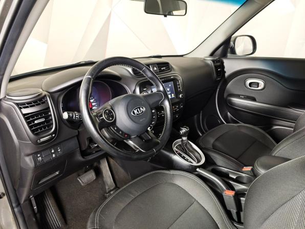 Kia Soul II Рестайлинг с пробегом 2017 года, цена 1 581 000 рублей, 81354 км, хэтчбек, Автокод Объявления