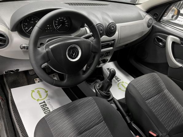 Renault Sandero I с пробегом 2013 года, цена 575 000 рублей, 229315 км, хэтчбек, Автокод Объявления