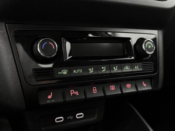 Volkswagen Polo VI с пробегом 2021 года, цена 1 680 000 рублей, 75338 км, лифтбек, Автокод Объявления