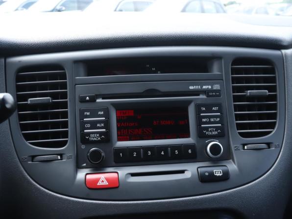 Kia Rio II Рестайлинг с пробегом 2011 года, цена 499 000 рублей, 204850 км, седан, Автокод Объявления