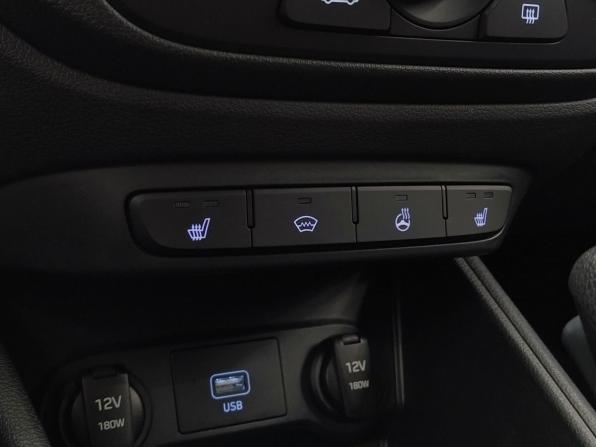 Hyundai Solaris II Рестайлинг с пробегом 2020 года, цена 1 550 000 рублей, 91934 км, седан, Автокод Объявления