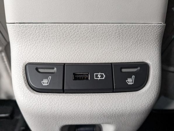 Lada (ВАЗ) Aura с пробегом 2024 года, цена 1 670 000 рублей, 18301 км, седан, Автокод Объявления