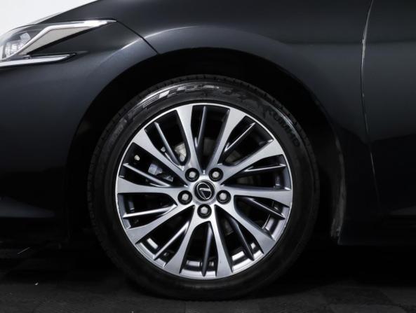 Lexus ES VII с пробегом 2020 года, цена 3 990 000 рублей, 107409 км, седан, Автокод Объявления