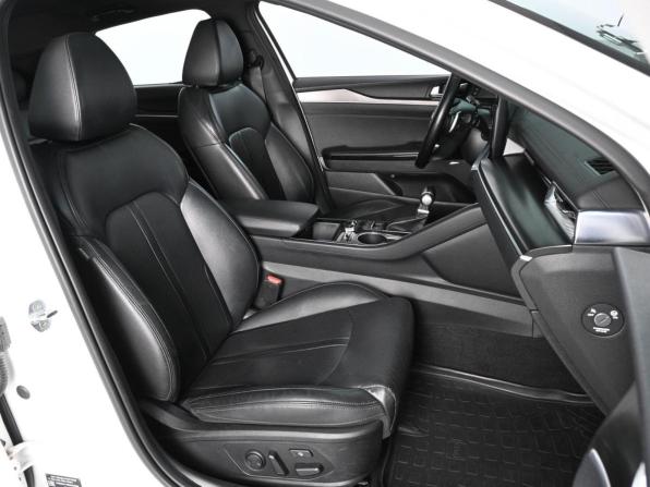 Kia K5 III с пробегом 2020 года, цена 2 599 000 рублей, 129560 км, седан, Автокод Объявления