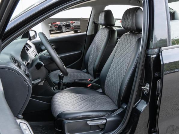 Volkswagen Polo V Рестайлинг с пробегом 2015 года, цена 895 000 рублей, 219955 км, седан, Автокод Объявления