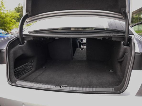 Audi A6 V (C8) с пробегом 2019 года, цена 3 655 000 рублей, 113055 км, седан, Автокод Объявления