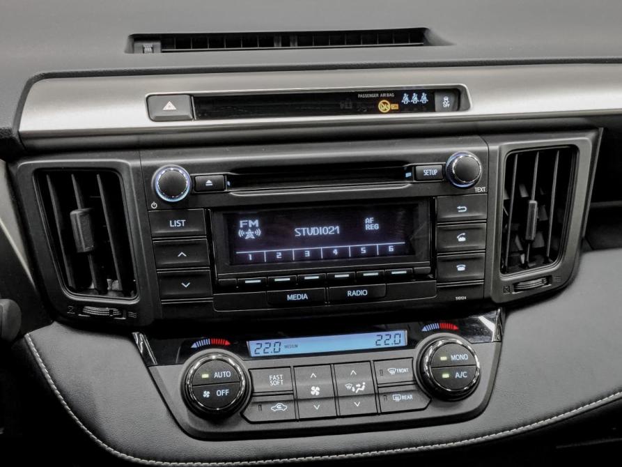 Toyota RAV4 IV (XA40) Рестайлинг Москва  - изображение 27