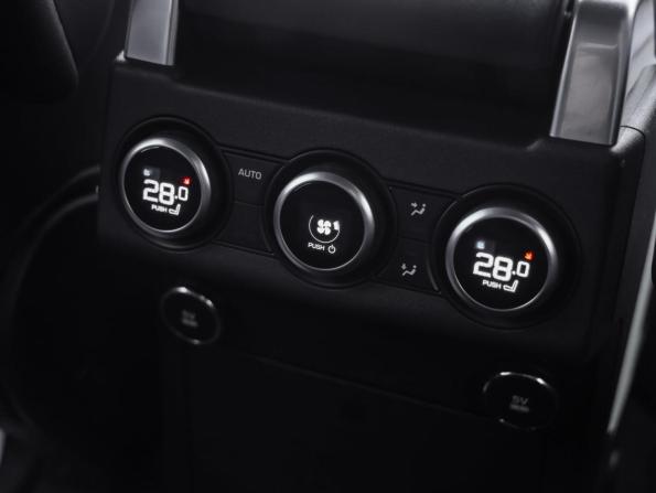 Land Rover Discovery V с пробегом 2019 года, цена 4 149 000 рублей, 137282 км, внедорожник, Автокод Объявления